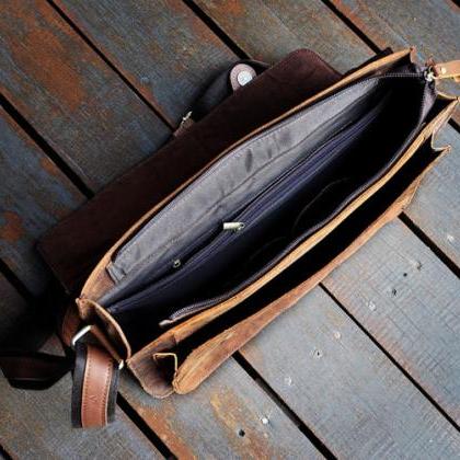 Handmade Genuine Leather Messenger Bag 15.4-inch..