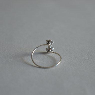 Flower Sterling Silver Ring, Two Tiny Black Silver..