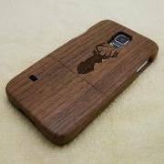 Wood Samsung Galaxy S5 case, Deer Head Galaxy S5 case, natural wood, Wood phone case, Deer Head, laser engraving, real wood, Walnut