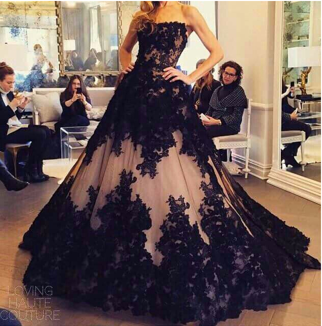Black Lace Luxury Evening Dresses 2018 A-line Strapless Backless Sweep Train Tulle Formal Party Dresses,dress,gowns