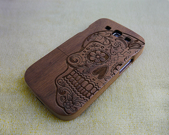 Wood Phone Case, Wood Samsung Galaxy S3 Case, Wooden Galaxy S3 Case, Natural Wood Case, Skull, Laser Engraving, Real Wood, Walnut