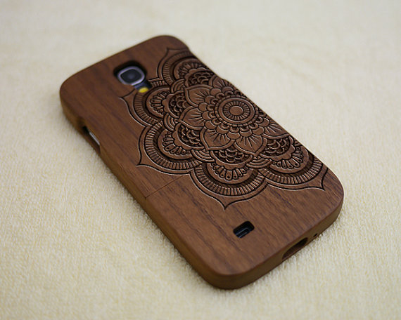 Mandala Phone Case, Wood Galaxy S4 Case, Mandala Samsung Galaxy S4 Case, Natural Wood, Mandala, Laser Engraving, Real Wood, Walnut,