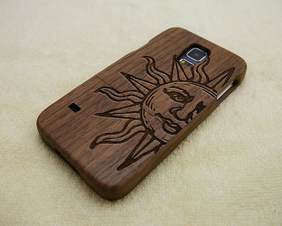 Wood Samsung Galaxy S5 case, sun Galaxy S5 case, natural wood case, Wood phone case, retro sun, laser engraving, real wood, Walnut