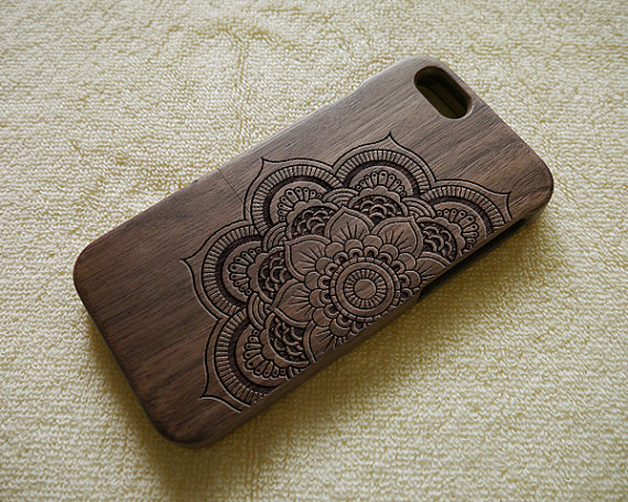 Mandala Iphone 6 Case, Wood Iphone 6 Plus Case, Wood Iphone 6 Cover, Cool, Laser Engraving, Real Wood, Wood Iphone Case